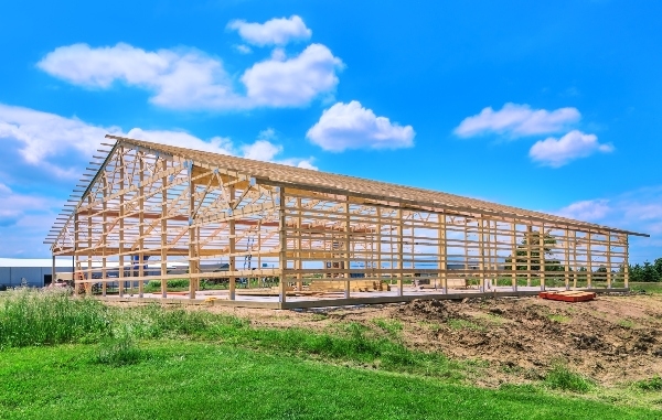 How to Build a Pole Barn: From Planning to Final Panel