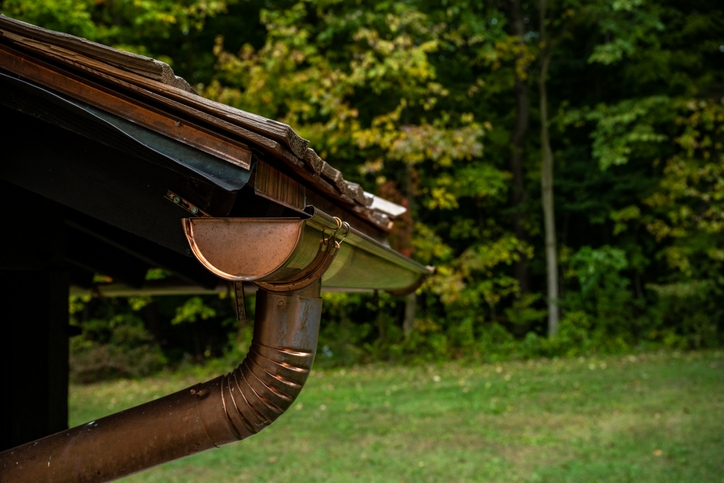 Top 6 Benefits of Pole Barn Gutters